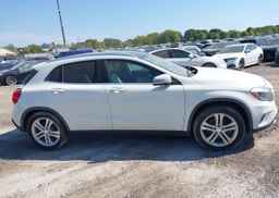 2017 MERCEDES-BENZ GLA 250 4MATIC