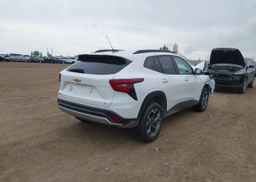 2024 CHEVROLET trax lt