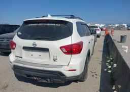 2019 NISSAN PATHFINDER S