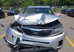 2015 KIA SORENTO