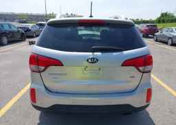 2015 KIA SORENTO