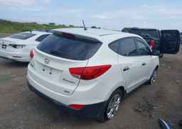2013 HYUNDAI TUCSON