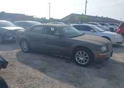 2008 CHRYSLER 300 LIMITED