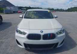 2022 BMW X2 2.8i