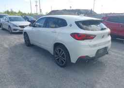 2022 BMW X2 2.8i