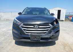 2018 HYUNDAI TUCSON SE 2.0L