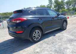 2018 HYUNDAI TUCSON SE 2.0L