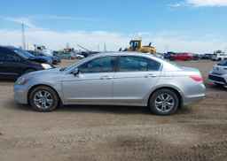 2011 HONDA ACCORD SE