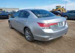 2011 HONDA ACCORD SE