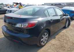 2011 MAZDA MAZDA3 GX