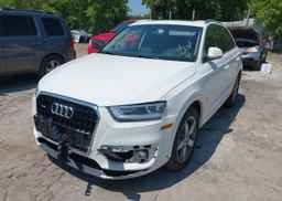 2015 AUDI Q3 2.0T PROGRESSIV