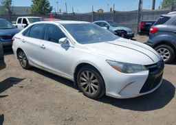 2016 TOYOTA CAMRY HYBRID XLE
