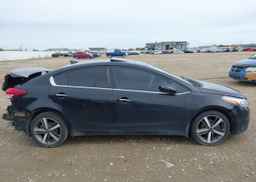 2017 KIA FORTE EX