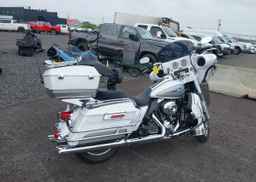 2009 HARLEY-DAVIDSON FLHTC