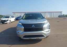 2022 MITSUBISHI OUTLANDER LE