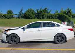 2012 HYUNDAI SONATA