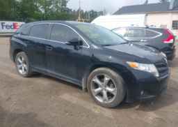 2016 TOYOTA VENZA XLE