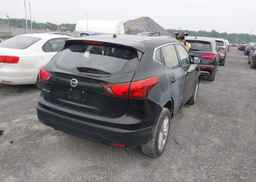 2018 NISSAN QASHQAI