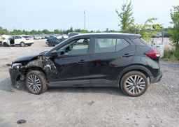 2024 NISSAN KICKS