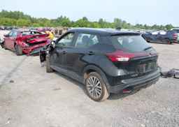 2024 NISSAN KICKS