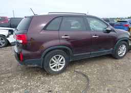 2015 KIA SORENTO LX