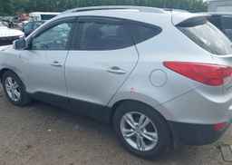 2013 HYUNDAI TUCSON GLS