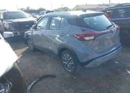 2025 NISSAN KICKS