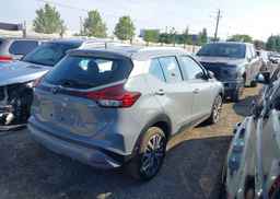 2025 NISSAN KICKS
