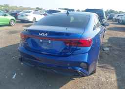 2023 KIA FORTE EX