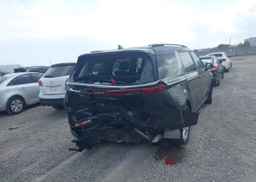 2023 KIA Carnival