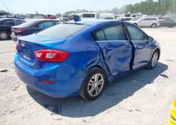 2017 CHEVROLET CRUZE LT