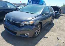 2010 TOYOTA VENZA
