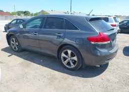 2010 TOYOTA VENZA