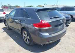 2010 TOYOTA VENZA