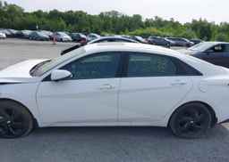 2023 HYUNDAI ELANTRA PREFERRED IVT WITH TECH PACKAGE