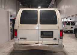2007 FORD E-350 SUPER DUTY XL