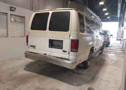 2007 FORD E-350 SUPER DUTY XL