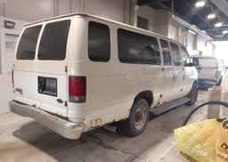 2007 FORD E-350 SUPER DUTY XL