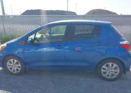 2012 TOYOTA YARIS