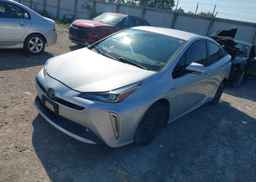 2019 TOYOTA PRIUS