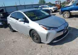2019 TOYOTA PRIUS