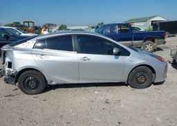 2019 TOYOTA PRIUS