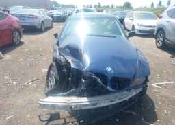 2004 BMW 325XI