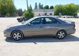 2006 TOYOTA CAMRY LE
