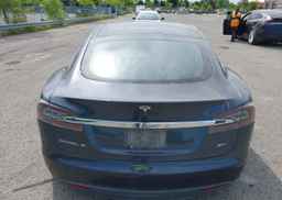 2015 TESLA Model S 85D