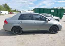 2007 NISSAN VERSA S