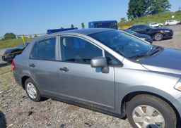 2010 NISSAN VERSA S