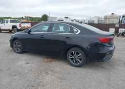 2023 KIA FORTE EX
