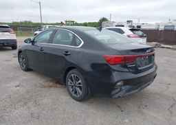 2023 KIA FORTE EX