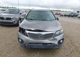 2013 KIA SORENTO EX